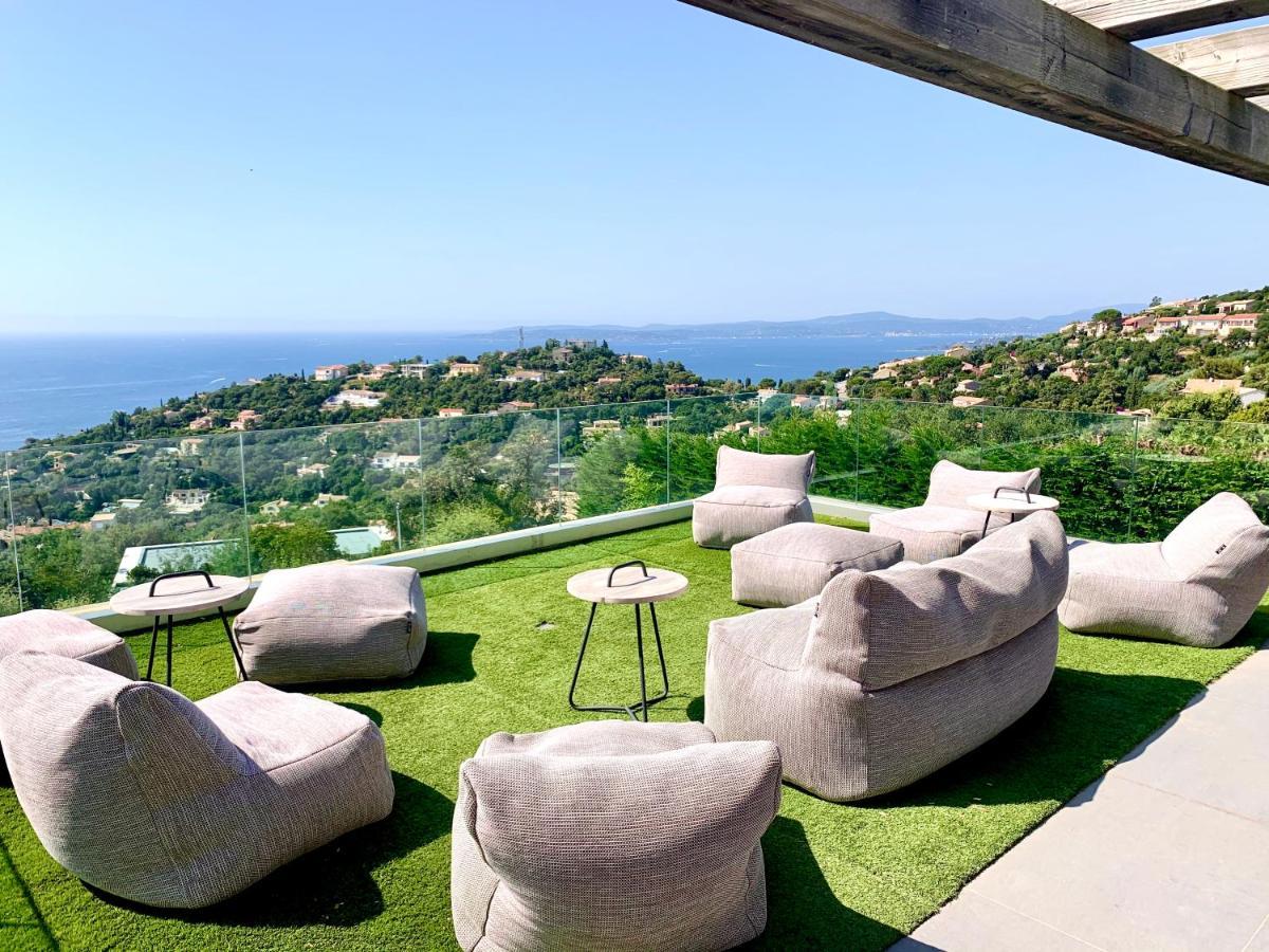 Vue Panoramique Sur La Baie De St Tropez Villa Les Issambres Exterior photo